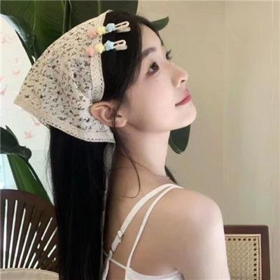 红色尾翼